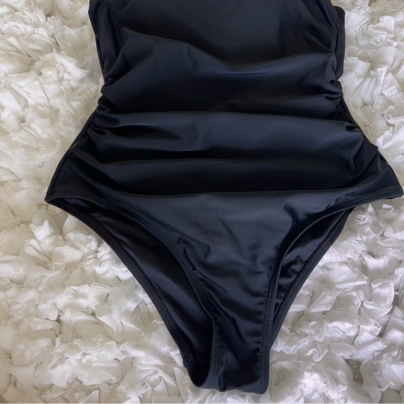 NWT Women's Shirred Strappy Cutout One Piece Swimsuit SIZE SMALL - Picture 7 of 16